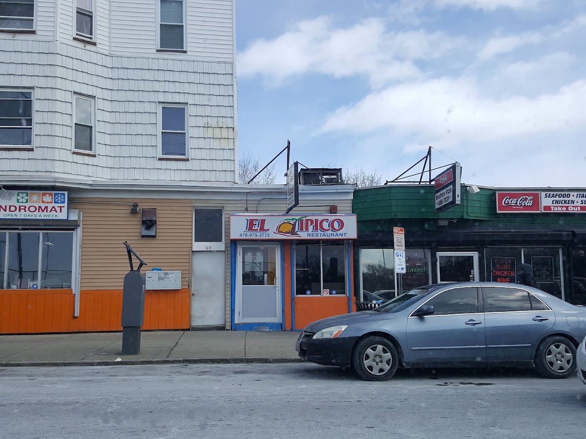 El Tipico Restaurant